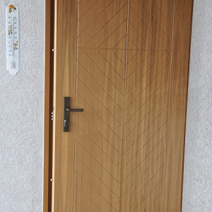 ADLO - Sicherheitstr ADUO, profiliert Massiv, atyp, Ferienhauseingang