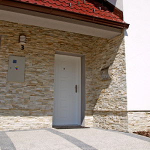 ADLO - Sicherheitstr Tesim fr den Auenbereich, profiliert F553, Troberflche Color RAL 9016