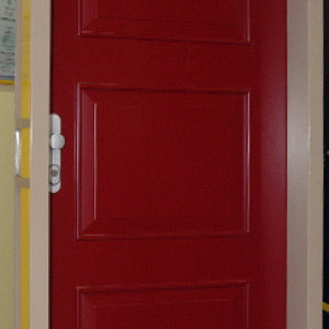 Sicherheitst�r TEDUO, Oberfl�che RAL 3004, Kassetten color K200